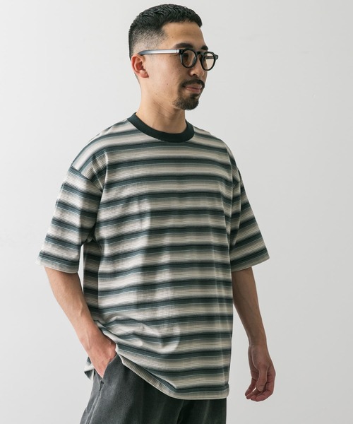 URBAN RESEARCH DOORS(アーバンリサーチドアーズ)の「グラデーションボーダー ショートスリーブ Tシャツ(Tシャツ/カットソー・メンズ・グリーン系その他/ブラック系その他・MEDIUM/LARGE)」の19枚目の写真