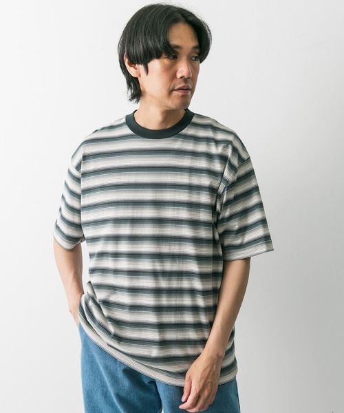 URBAN RESEARCH DOORS(アーバンリサーチドアーズ)の「グラデーションボーダー ショートスリーブ Tシャツ(Tシャツ/カットソー・メンズ・グリーン系その他/ブラック系その他・MEDIUM/LARGE)」の13枚目の写真