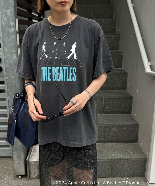 fredy emue（フレディエミュ）の「【別注】【GOOD ROCK SPEED/グッドロックスピード】THE BEATLES Tシャツ（Tシャツ/カットソー・レディース・チャコールグレー/ライトグレー・FREE）」の6枚目の写真