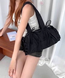 shopnikoniko | リボンフリル ナイロン ボストンバッグ ドラムバッグ(ボストンバッグ)