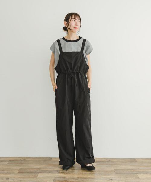 ITEMS URBANRESEARCH（アイテムズ アーバンリサーチ）の「ナイロンサロペット（サロペット/オーバーオール・レディース・ブラック/ベージュ・FREE）」の19枚目の写真