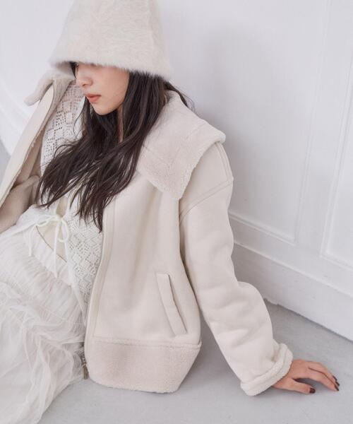 PROPORTION BODY DRESSING（プロポーションボディドレッシング）の「フェイクムートンコート / 1214252901（ステンカラーコート・レディース・グレー/ベージュ・MEDIUM/SMALL）」の19枚目の写真