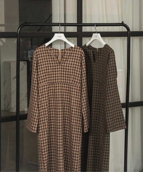 I_am（アイアム）の「v neck block pencil ops / vネック