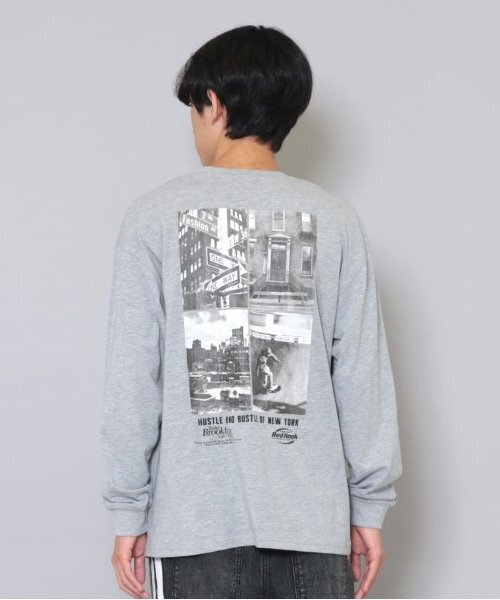 GLAZOS(グラソス)の「【大人向けサイズあり】NYCバックフォト長袖Tシャツ(Tシャツ/カットソー・キッズ・ネイビー/インディゴブルー/ホワイト/グレー・140cm/150cm/160cm/170cm)」の2枚目の写真