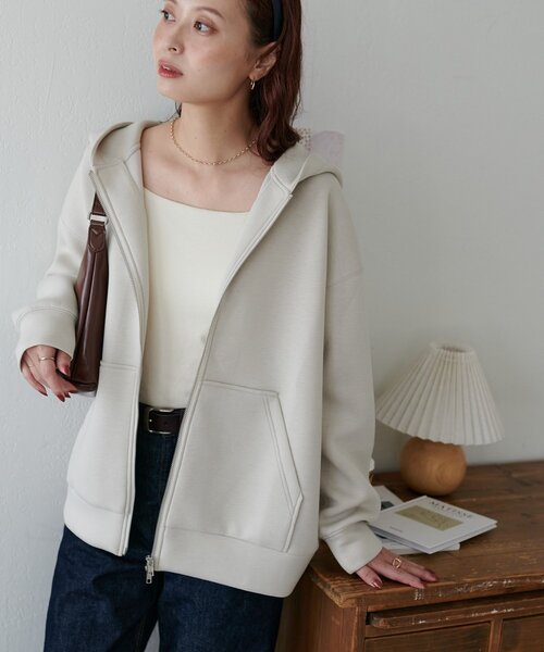 DISCOAT（ディスコート）の「【WEB限定】ダンボールビッグフードパーカー（パーカー・レディース・ホワイト系その他/ネイビー/グレイッシュベージュ/グレー/チャコールグレー・FREE）」の15枚目の写真