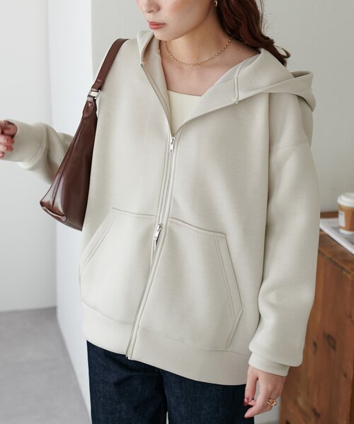 DISCOAT（ディスコート）の「【WEB限定】ダンボールビッグフードパーカー（パーカー・レディース・ホワイト系その他/ネイビー/グレイッシュベージュ/グレー/チャコールグレー・FREE）」の20枚目の写真