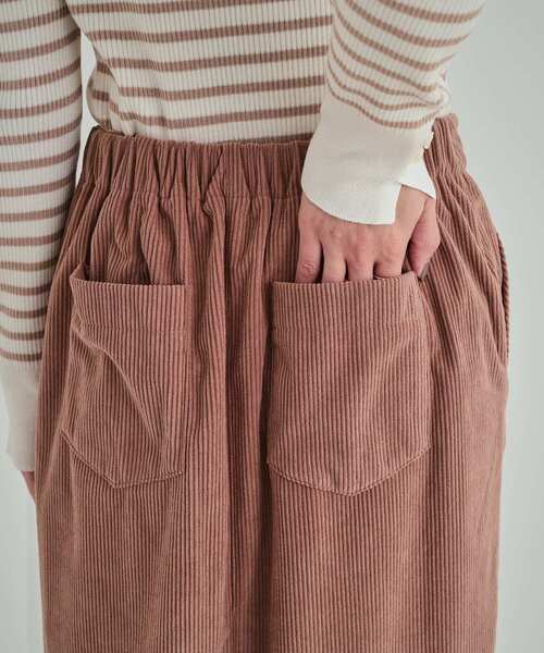 SHOO・LA・RUE（シューラルー）の「◆【洗える】あったかコーデュロイナロースカート（スカート・レディース・ピンク系/ベージュ/チャコールグレー・04/03/02/01）」の21枚目の写真