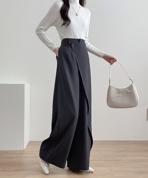 ABITOKYO（アビトーキョー）の「アシメラッフルワイドシルエットパンツ（スラックス・レディース・ブラウン/チャコールグレー/ブラック・M/L/XL）」の4枚目の写真