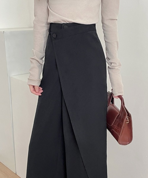 ABITOKYO（アビトーキョー）の「アシメラッフルワイドシルエットパンツ（スラックス・レディース・ブラウン/チャコールグレー/ブラック・M/L/XL）」の15枚目の写真