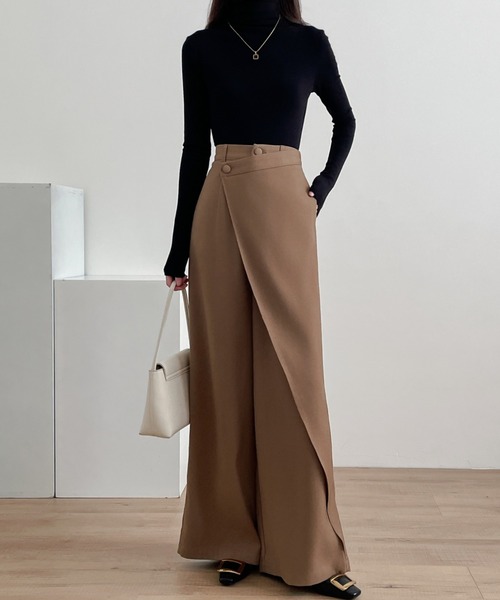 ABITOKYO（アビトーキョー）の「アシメラッフルワイドシルエットパンツ（スラックス・レディース・ブラウン/チャコールグレー/ブラック・M/L/XL）」の21枚目の写真