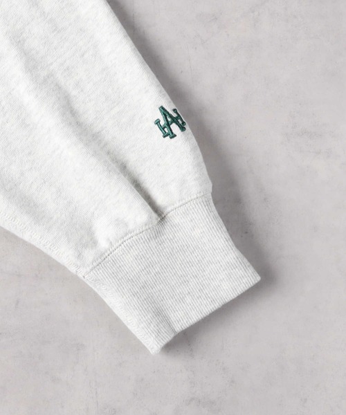 Right-on（ライトオン）の「【Hollywood athletic co】アフターフーデッドパーカー（パーカー・メンズ・オフホワイト/ネイビー/レッド・L/LL/XXL/M）」の6枚目の写真