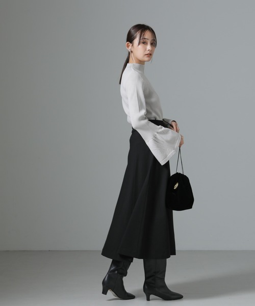 NANO universe(ナノユニバース)の「8パネルダンボールニットフレアスカート(スカート・レディース・モカ/ボルドー/ブラック・FREE)」の21枚目の写真