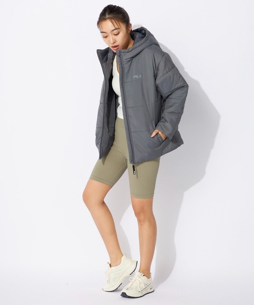 FILA（フィラ）の「【FILA/フィラ】レディーススタンダード中綿ジャケット　ブルゾン（ブルゾン・レディース・ライトベージュ/カーキ/ブラック/ダークグレー・LARGE/MEDIUM/X-LARGE）」の19枚目の写真