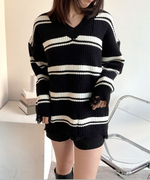 新品未使用24FW archivio キラキラロゴ入りモノトーンセーター 38号 セール】モノトーンストライプニットトップス（ニット/セーター