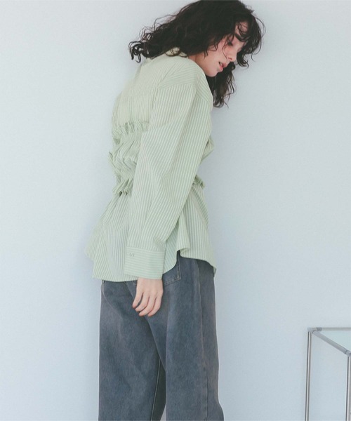 titivate（ティティベイト）の「サッカーストライプシャーリングビスチェ（チューブトップ・レディース・ブラック/ホワイト/ブルー系その他/グリーン系その他・FREE）」の10枚目の写真