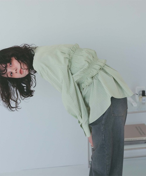 titivate（ティティベイト）の「サッカーストライプシャーリングビスチェ（チューブトップ・レディース・ブラック/ホワイト/ブルー系その他/グリーン系その他・FREE）」の14枚目の写真