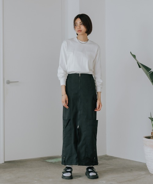 HANES（ヘインズ）の「Hanes/ヘインズ 1P SHIRO L/S T-SHIRT ロングスリーブTシャツ 2026年春夏（Tシャツ/カットソー・メンズ・ホワイト・L/XL/S/M）」の13枚目の写真