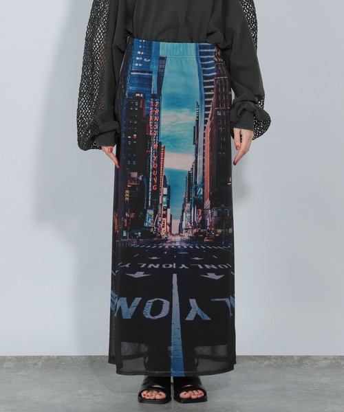 HARE（ハレ）の「city photoナロースカート(HARE)（スカート・レディース・ブラック/マルチ・FREE）」の5枚目の写真