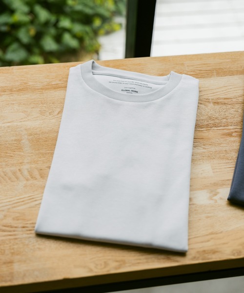 GLOBAL WORK(グローバルワーク)の「Fffit エフィット/マイニチタキノウクルーネックTシャツ/M/290832(Tシャツ/カットソー・メンズ・チャコールグレー/ブラック/ネイビー/ブラウン/グレー/オフホワイト・SMALL/MEDIUM/LARGE/X-LARGE)」の4枚目の写真