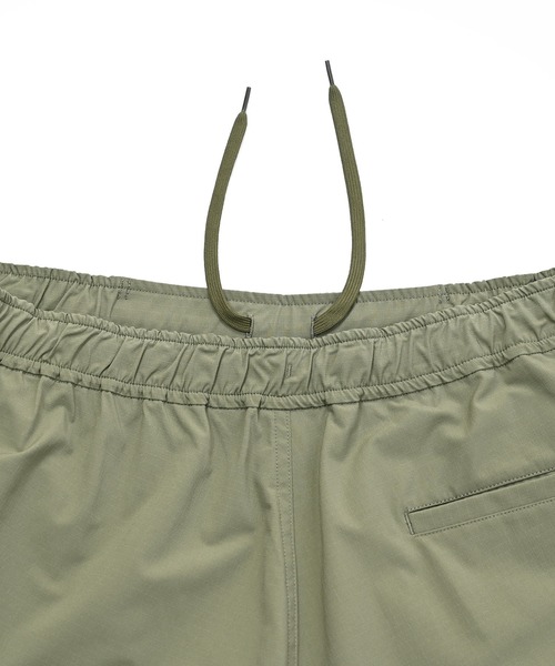 NEW BALANCE（ニューバランス）の「ワイドカーゴパンツ（カーゴパンツ・メンズ・カーキ/ブラック・SMALL/XX-LARGE/X-LARGE/LARGE/MEDIUM）」の21枚目の写真