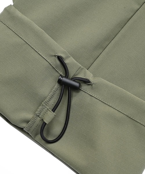 NEW BALANCE（ニューバランス）の「ワイドカーゴパンツ（カーゴパンツ・メンズ・カーキ/ブラック・SMALL/XX-LARGE/X-LARGE/LARGE/MEDIUM）」の22枚目の写真