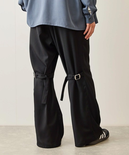 JUNRED（ジュンレッド）の「ニーベルテッドワイドフレアパンツ（スラックス・メンズ・ブラック/チャコールグレー・S/M/L）」の5枚目の写真