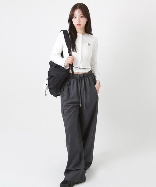 muahmuah(ムーアムーア)の「A'GEM/9 × .kom 『muah muah/ムーアムーア』 STITCH LOGO JACQUARD KNIT CARDIGAN/ステッチロゴ ジャガードニット カーディガン(カーディガン/ボレロ・レディース・ベージュ/ホワイト/ブラック・FREE)」の5枚目の写真