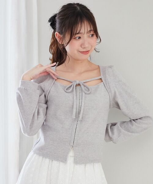 MAJESTIC LEGON(マジェスティックレゴン)の「フロントホックトップス(Tシャツ/カットソー・レディース・アイボリー/グレー/ピンク/ブラック・MEDIUM)」の3枚目の写真