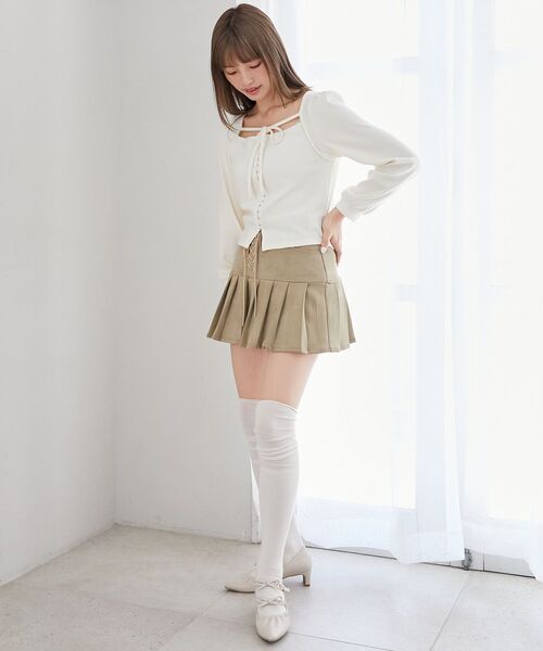 MAJESTIC LEGON(マジェスティックレゴン)の「フロントホックトップス(Tシャツ/カットソー・レディース・アイボリー/グレー/ピンク/ブラック・MEDIUM)」の6枚目の写真