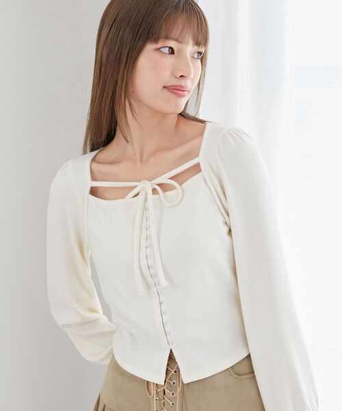 MAJESTIC LEGON(マジェスティックレゴン)の「フロントホックトップス(Tシャツ/カットソー・レディース・アイボリー/グレー/ピンク/ブラック・MEDIUM)」の8枚目の写真