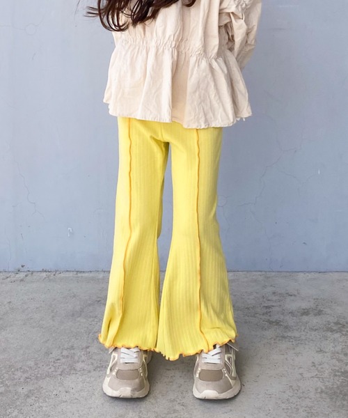 TARKER(ターカー)の「リブフレアパンツ(その他パンツ・キッズ・ピンク/イエロー/チャコールグレー・110/120/130/140/150)」の2枚目の写真