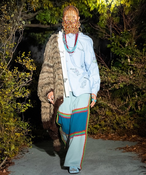 amok(アモク)の「HAND PAINTING MONSTER SHIRT(シャツ/ブラウス・メンズ・ホワイト/ブルー・S/M/L)」の6枚目の写真