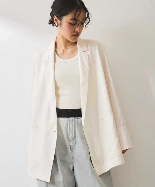 ADAM ET ROPE'(アダムエロペ)の「【サステナブル】ガウンジャケット(テーラードジャケット・レディース・ブラック/オフホワイト・FREE)」の12枚目の写真