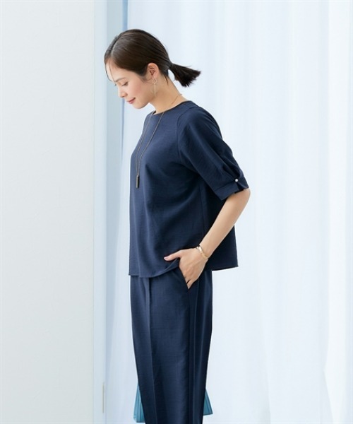 7days Life Styling(セブンデイズライフスタイリング)の「【接触冷感/UVカット】麻調合繊パール調袖タックブラウス(シャツ/ブラウス・レディース・モカ/ネイビー/グリーン/ライトベージュ・S/M/L/LL/3L/4L/5L/6L)」の17枚目の写真