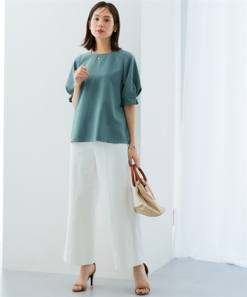 7days Life Styling(セブンデイズライフスタイリング)の「【接触冷感/UVカット】麻調合繊パール調袖タックブラウス(シャツ/ブラウス・レディース・モカ/ネイビー/グリーン/ライトベージュ・S/M/L/LL/3L/4L/5L/6L)」の13枚目の写真