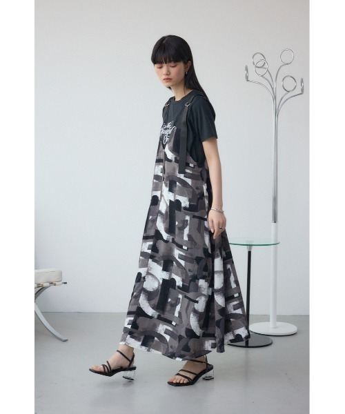 AZUL by moussy(アズールバイマウジー)の「幾何学柄フレアワンピース(ワンピース・レディース・ブラック系その他/グリーン系その他・FREE)」の20枚目の写真