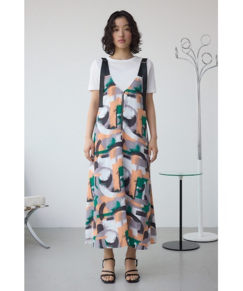 AZUL by moussy(アズールバイマウジー)の「幾何学柄フレアワンピース(ワンピース・レディース・ブラック系その他/グリーン系その他・FREE)」の9枚目の写真