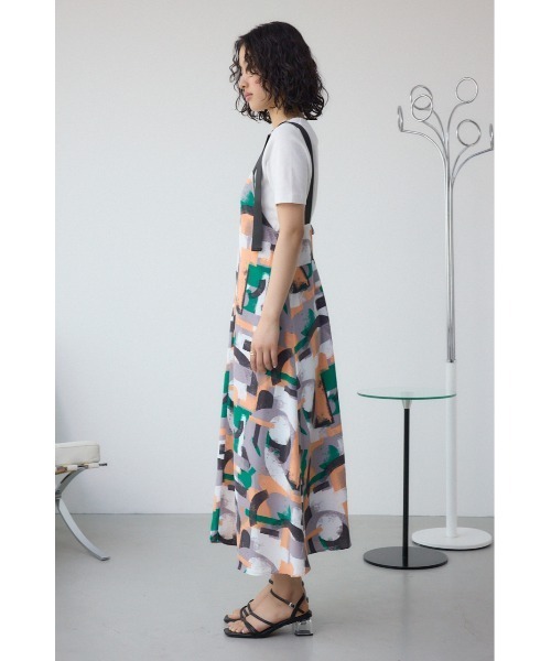 AZUL by moussy(アズールバイマウジー)の「幾何学柄フレアワンピース(ワンピース・レディース・ブラック系その他/グリーン系その他・FREE)」の8枚目の写真