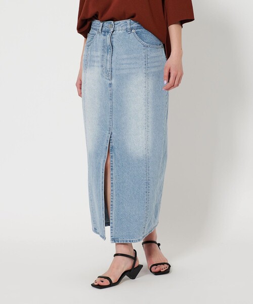BEAUTY&YOUTH UNITED ARROWS(ビューティーアンドユースユナイテッドアローズ)の「コットンデニム フロントスリット ロングスカート(デニムスカート・レディース・ライトブルー/ブラック・M/S)」の4枚目の写真
