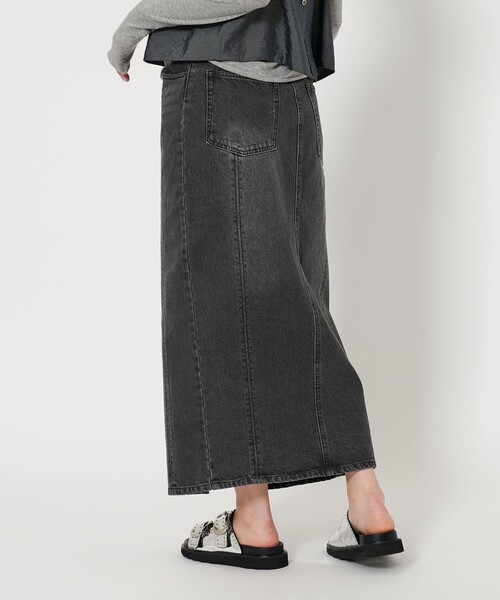 BEAUTY&YOUTH UNITED ARROWS(ビューティーアンドユースユナイテッドアローズ)の「コットンデニム フロントスリット ロングスカート(デニムスカート・レディース・ライトブルー/ブラック・M/S)」の7枚目の写真