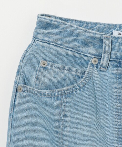 BEAUTY&YOUTH UNITED ARROWS(ビューティーアンドユースユナイテッドアローズ)の「コットンデニム フロントスリット ロングスカート(デニムスカート・レディース・ライトブルー/ブラック・M/S)」の15枚目の写真