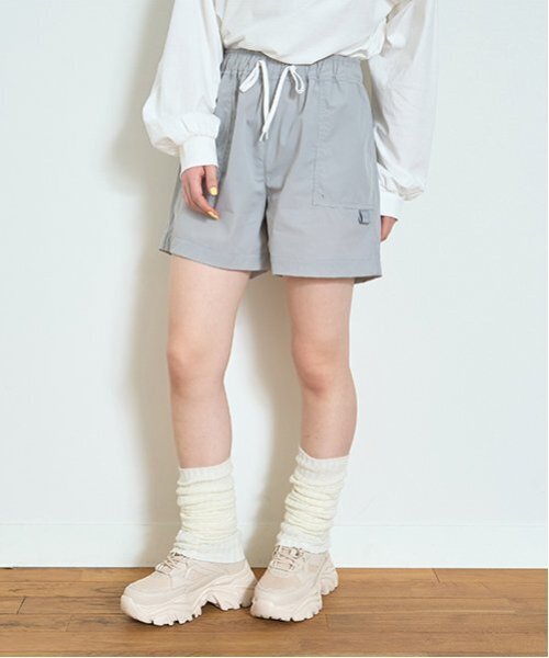 LOVETOXIC(ラブトキシック)の「【LTXC】【水陸両用/ストレッチ】【GOODPRICE】パンツ(その他パンツ・キッズ・グレー/ブラック/サックスブルー/ネイビー・M:150cm/L:160cm/S:140cm)」の2枚目の写真