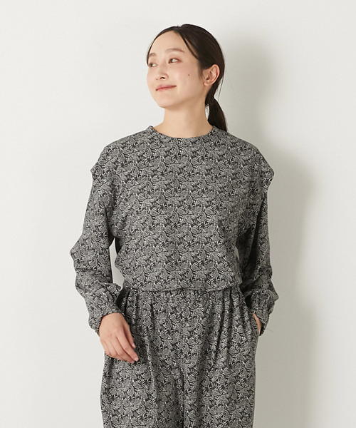 MELROSE claire（メルローズ クレール）の「【ペイズリープリントショルダータックブラウス】（シャツ/ブラウス・レディース・ブラック/ブルー/イエロー・FREE）」の2枚目の写真