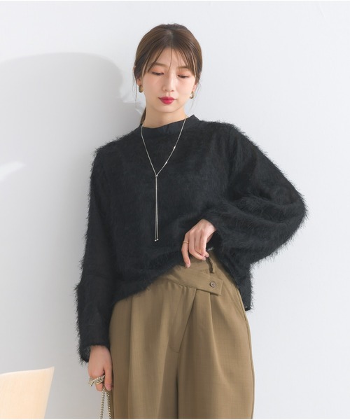 OandI（オーアンドアイ）の「フェザートップスプルオーバー（Tシャツ/カットソー・レディース・アイボリー/グレイッシュベージュ/ブラック・FREE）」の2枚目の写真