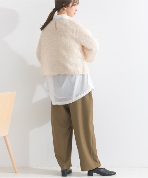 OandI（オーアンドアイ）の「フェザートップスプルオーバー（Tシャツ/カットソー・レディース・アイボリー/グレイッシュベージュ/ブラック・FREE）」の7枚目の写真