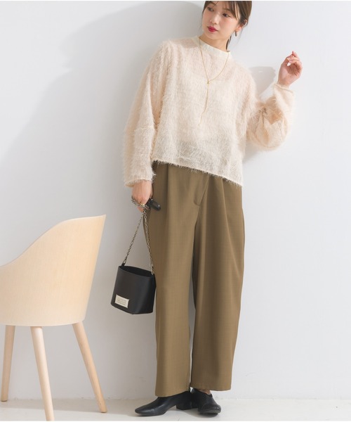 OandI（オーアンドアイ）の「フェザートップスプルオーバー（Tシャツ/カットソー・レディース・アイボリー/グレイッシュベージュ/ブラック・FREE）」の12枚目の写真