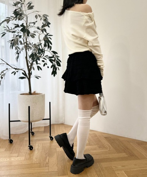 mebole(メボレ)の「feminineワンショルダートップ(ニット/セーター・レディース・ピンク/ブラック/アイボリー/ブルー・FREE)」の12枚目の写真
