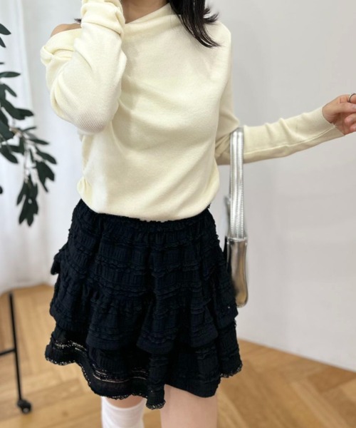 mebole(メボレ)の「feminineワンショルダートップ(ニット/セーター・レディース・ピンク/ブラック/アイボリー/ブルー・FREE)」の16枚目の写真