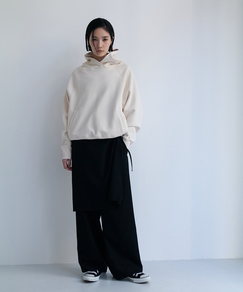 Brown&Street(ブラウンアンドストリート)の「ラップレイヤードワイドパンツ(その他パンツ・レディース・ブラック/グレイッシュベージュ・FREE/L~LL)」の11枚目の写真