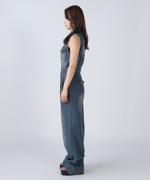 CECIL McBEE（セシルマクビー）の「Vネックデニムサロペット（サロペット/オーバーオール・レディース・サックスブルー/ブルー・MEDIUM）」の6枚目の写真